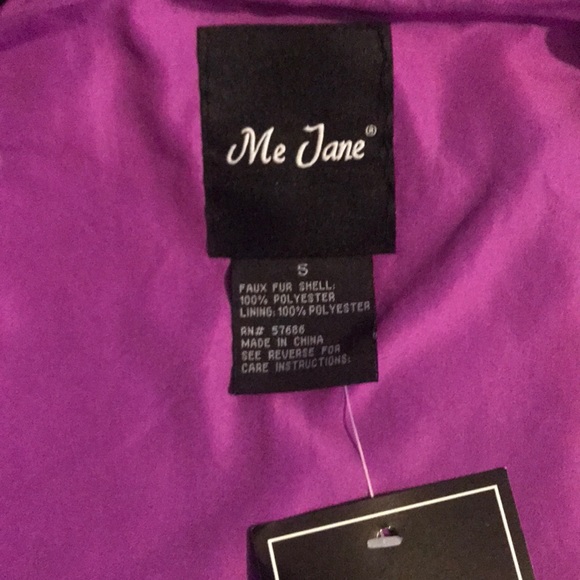 Me Jane Vest - Picture 3 of 3